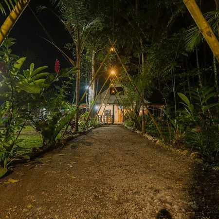 Nawal Hotel Lanquín Kültér fotó