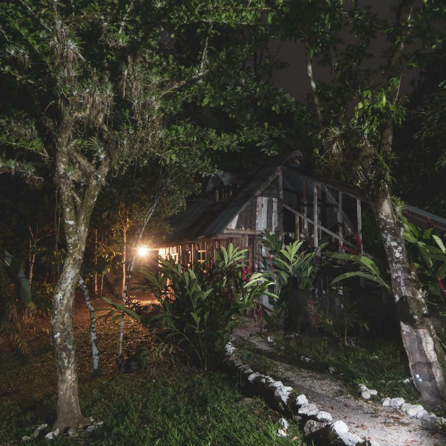 Nawal Hotel Lanquín Kültér fotó